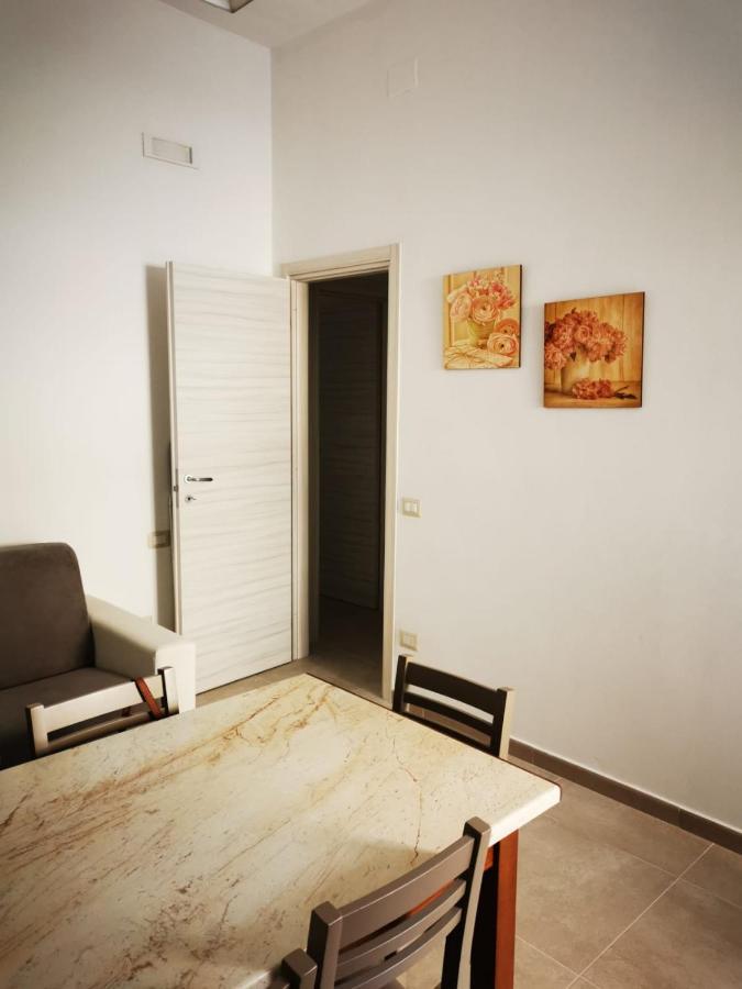Ap Apartment - In Centro! Gallipolli Exteriör bild