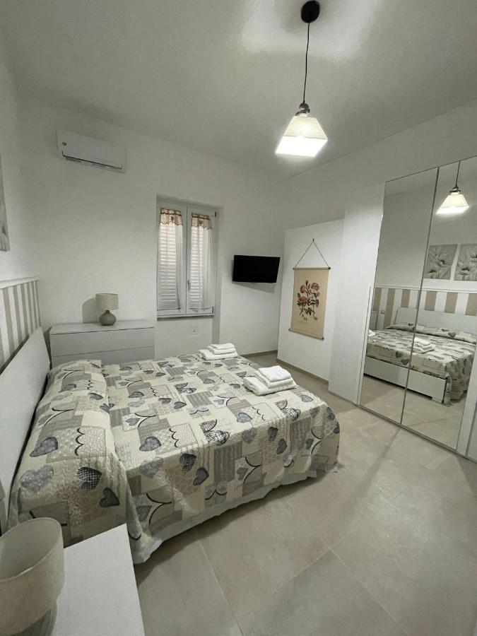 Ap Apartment - In Centro! Gallipolli Exteriör bild