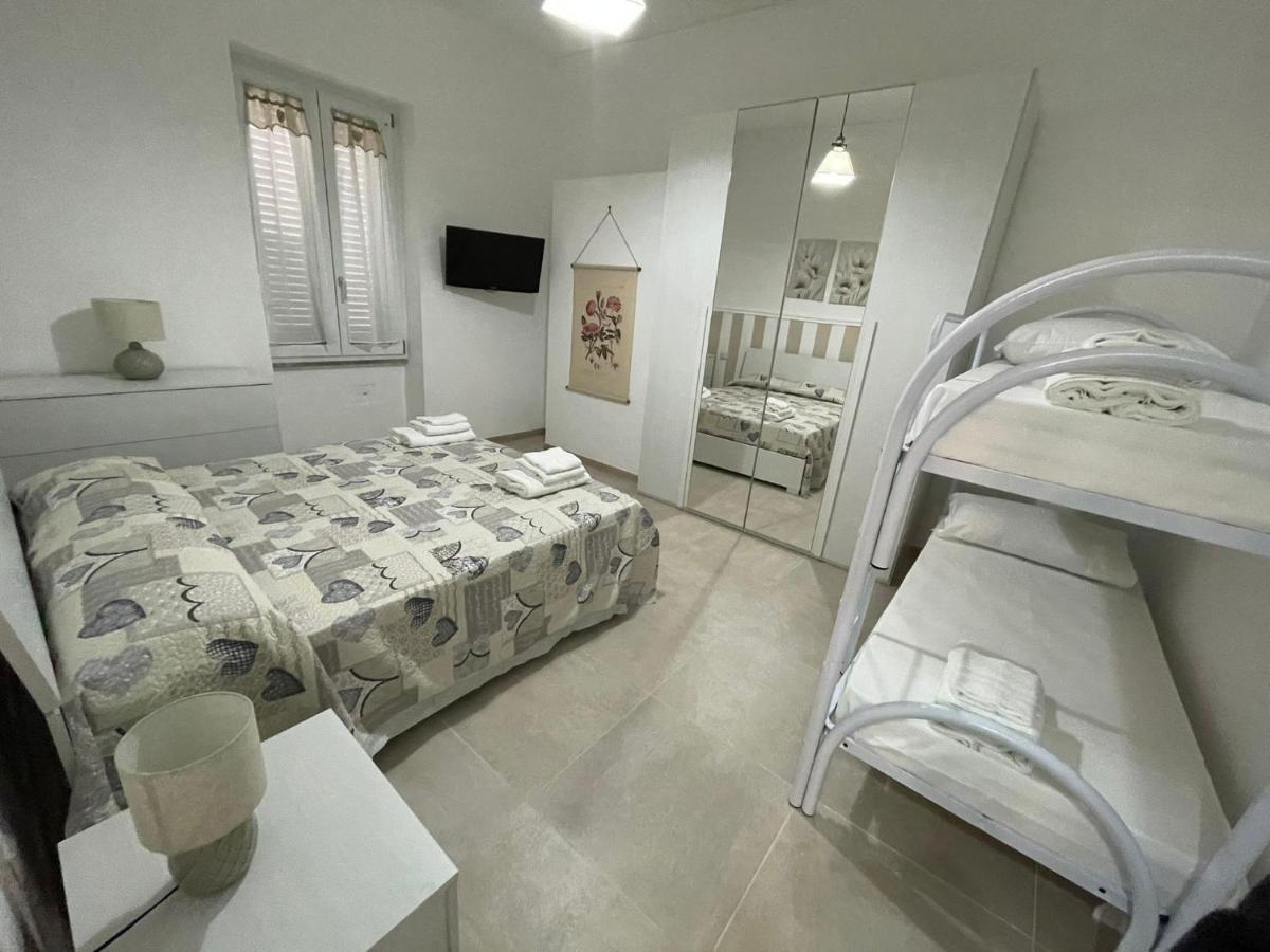 Ap Apartment - In Centro! Gallipolli Exteriör bild