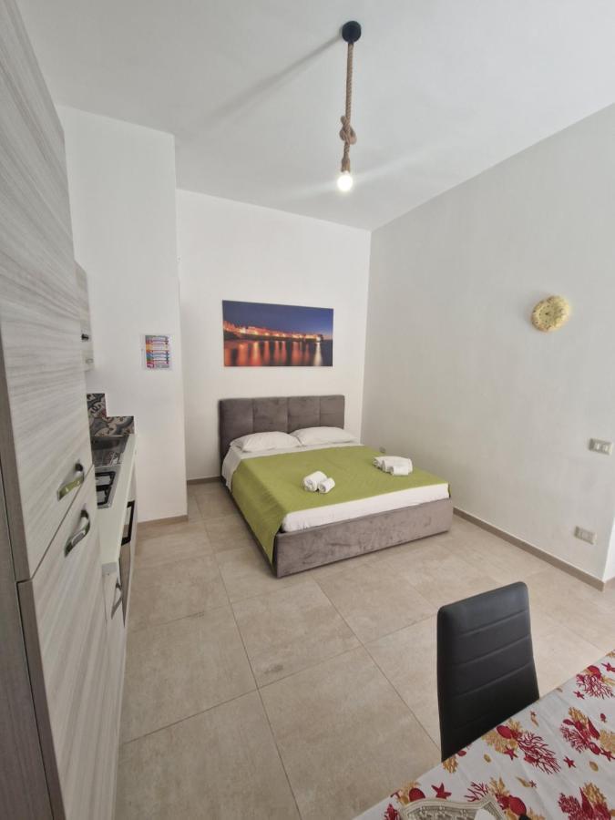 Ap Apartment - In Centro! Gallipolli Exteriör bild